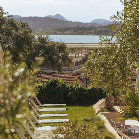 ディバーニ コルフパレス 4* コルフ島